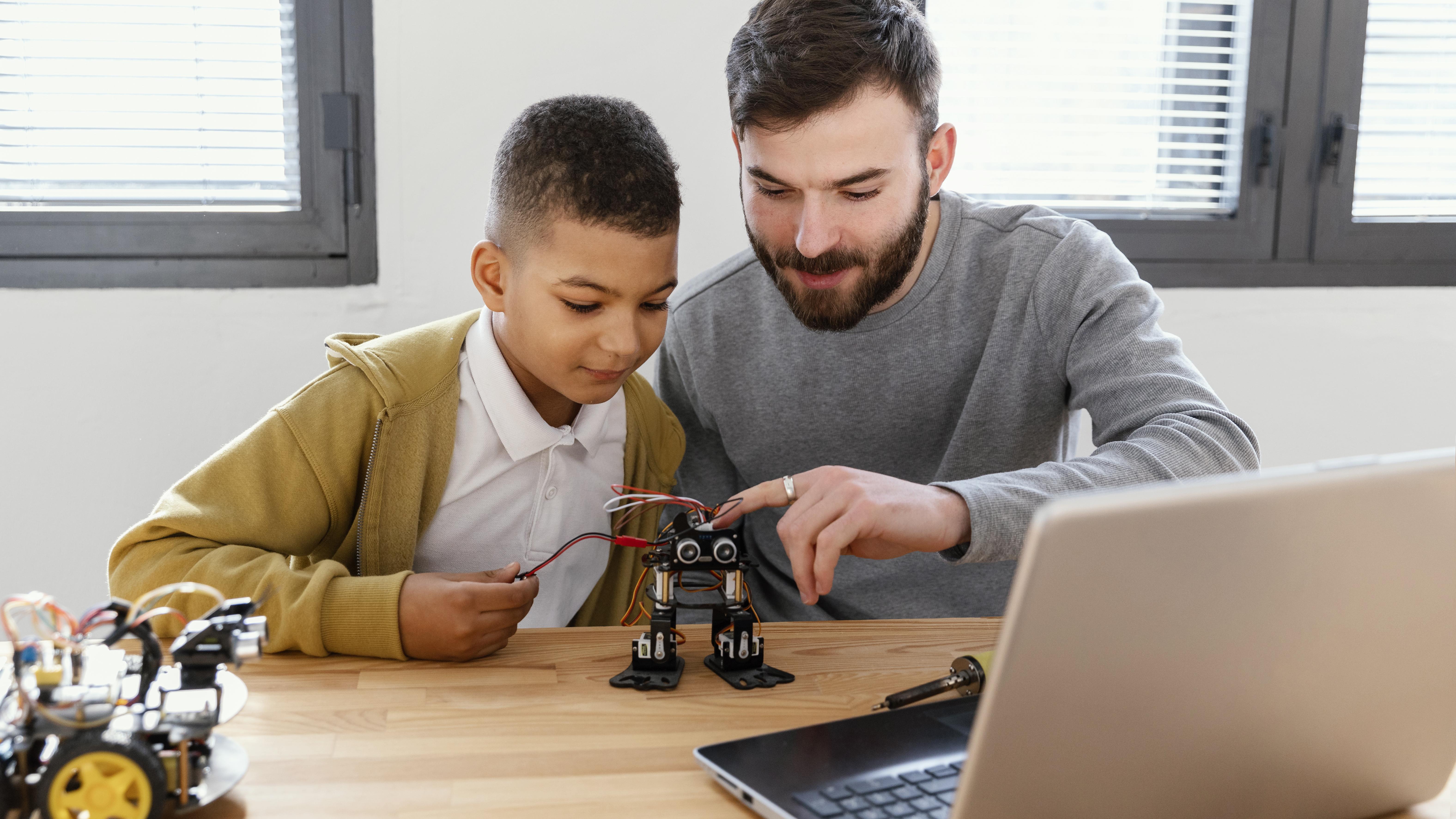 Coding robot toy for kids